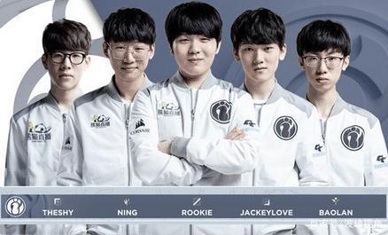 桑托斯高层力挺内马尔：天才总被误解，我们永远支持你