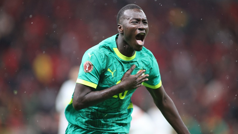 奥纳纳想回曼联遭拒绝，明夏或2000万转会沙特！要求加薪原因曝光