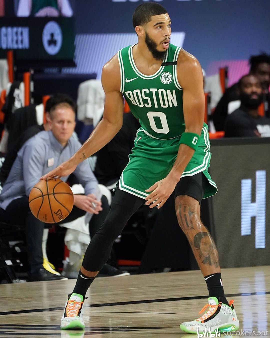 在当前英超 在当前英超