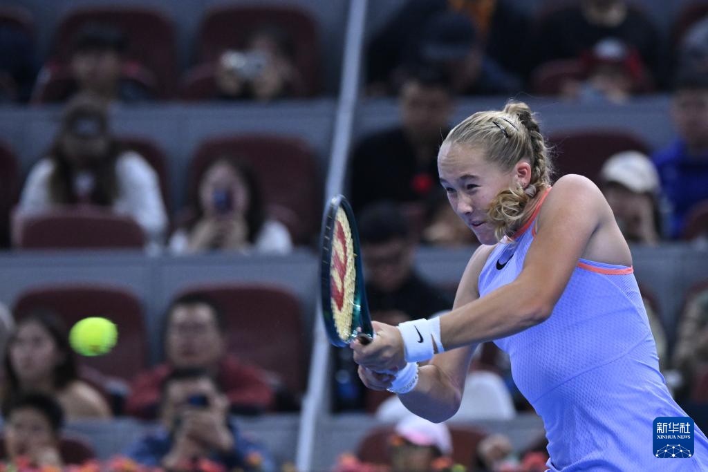 与西蒙斯H 与西蒙斯H